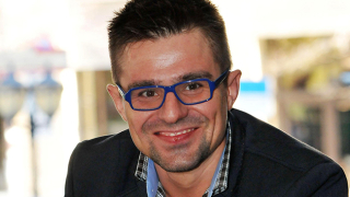 Нов участник скоро Това написа тв водещият Андрей Арнаудов на