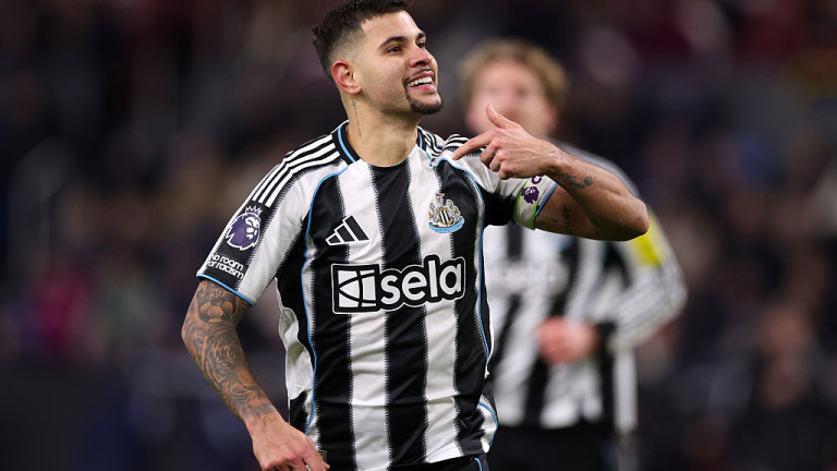 Нюкасъл победи Бърнли с 3:1 на негов терен в мач