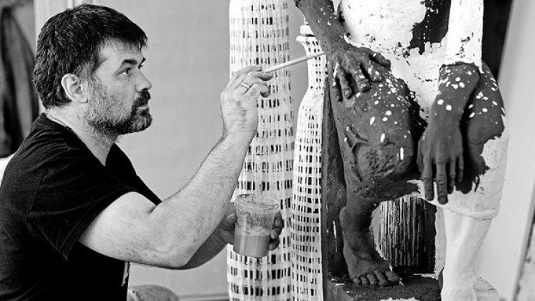 Галерия Сезони представя Петринел Гочев - художник, скулптор, театрален режисьор