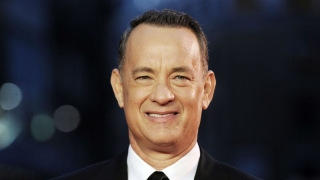 Том Ханкс призова мъжете да се снишат малко и да