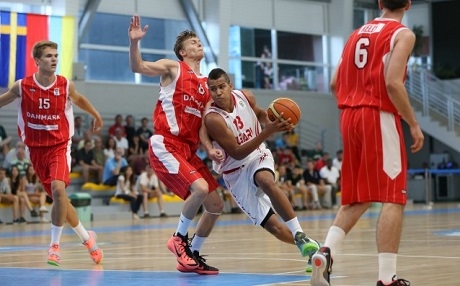 Четирима юноши попълват групата на Левски за мача с Балкан