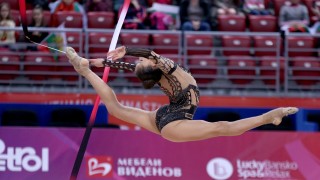 Гимнастичката ни Невяна Владинова временно се нареди на второто място
