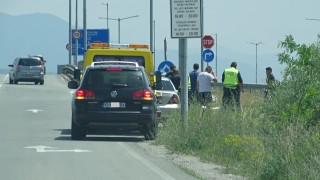 Полицай на мотор пострада при катастрофа до Благоевград