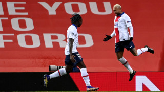 Бразилската звезда на ПСЖ Неймар се е обадил лично на