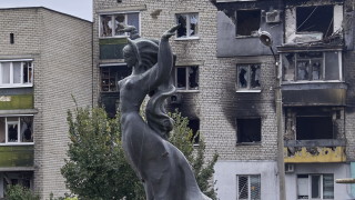 Зеленски, украинският народ и Асандж сред номинираните за наградата Сахаров за 2022 г.