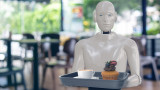 В САЩ: Роботи започнаха да заместват липсващите служители в ресторантите