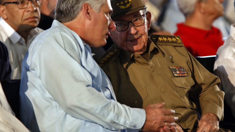 Председателят на Държавния съвет на Куба Мигел Диас-Канел планира да