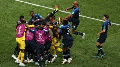 Лоран Косчелни прекрати кариерата си в националния отбор на Франция