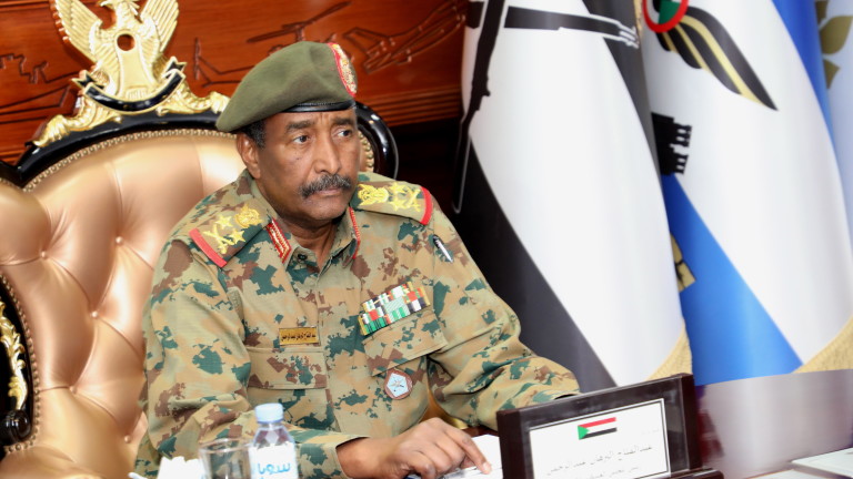 Възобновяват преговорите в Судан на фона на нови убийства 