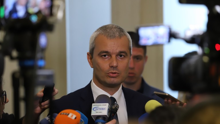 Костадинов поиска прегласуване на вдигане на ветото на РСМ