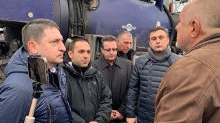 Премиерът Бойко Борисов инспектира Стомана Перник и моста на АМ