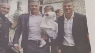 Боксьорът Кубрат Пулeв за първи път показа 2 годишната си дъщеря