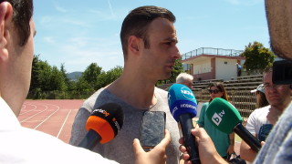 Димитър Бербатов отговори на въпроси на фенове в Instagram Българският