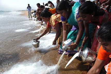 Шри Ланка си спомни за жертвите на цунамито