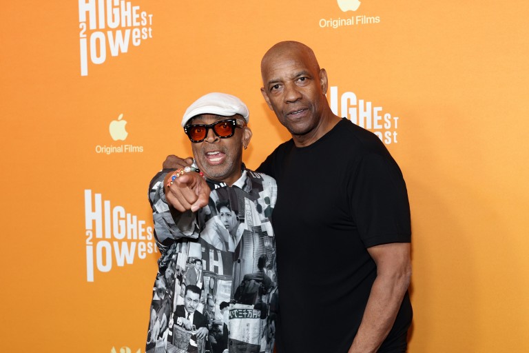 Спайк Лий и Дензъл Уошингтън на скрийнинг на последния им общ филм Highest 2 Lowest