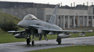 на 40 изтребителя Eurofighter Typhoon на Турция съобщават Ройтерс и