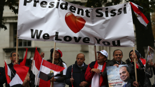 5 г. затвор за трима младежи християни в Египет за "обида на исляма"