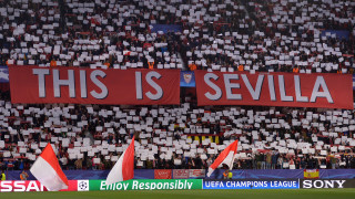 Невероятна трогателна предизвикваща редица емоции история развълнува футболните фенове и