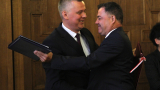 ДАНС и прокуратурата проверяват министър Ненчев