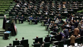 Иран отделя 5% от бюджета за отбрана