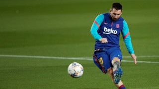 Снощи от Барселона обявиха че Лионел Меси няма да подпише нов