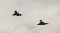 Кралските ВВС прихванаха 4 руски бомбардировача до северното крайбрежие на Шотландия