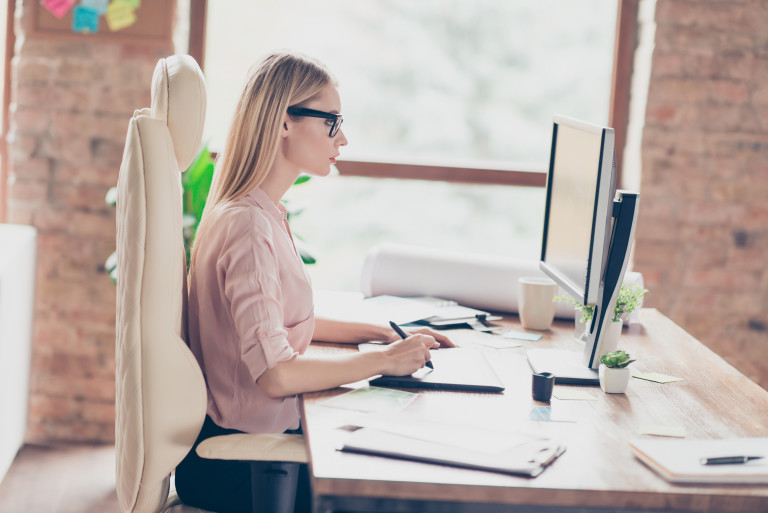 Понякога забравяме да станем, улисани в работа