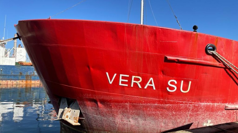 Над 50% от обшивката на Vera Su трябва да бъде подменена