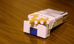 Дистрибуторите на вносни цигари ощетяват държавния ни бюджет