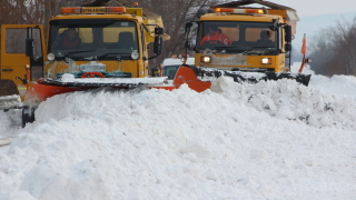 169 снегорина са мобилизирани в София за предстоящия сняг