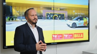 Цените на голяма част от бързооборотните стоки в България са