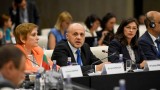 Мигрантският натиск и разпределянето на задължения показват криза на идентичността