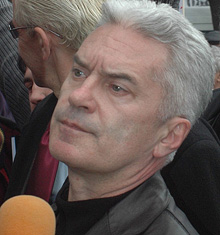Сидеров иска арест за Петков