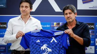 Новият треньор на Левски Николай Костов беше официално представен на