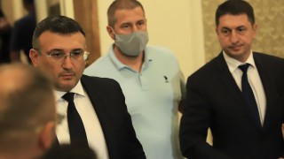 ГЕРБ си изми ръцете за разследван от КПКОНПИ свой министър