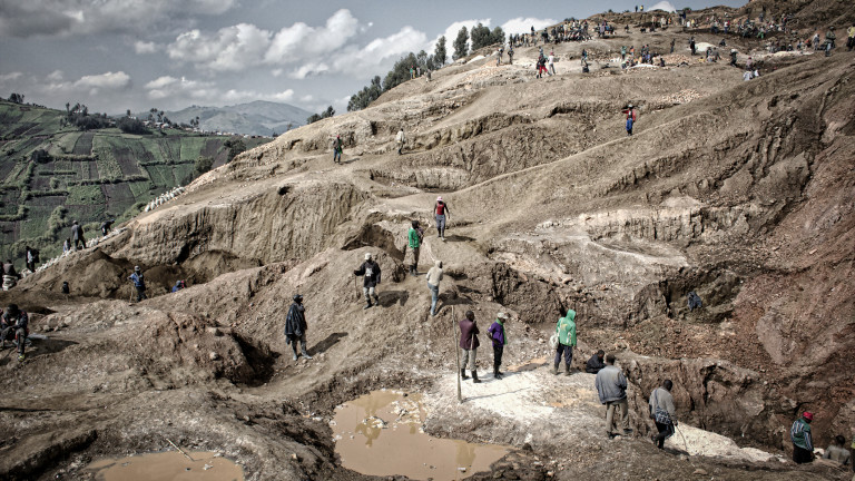 Архиви за милиарди: Компания, подкрепяна от Безос и Гейтс влезе в спор за ресурсите на Конго с... белгийски музей