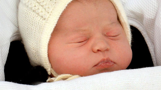 Кралското бебе се казва Шарлот Елизабет Даяна