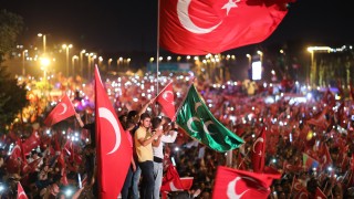 Турският президент Реджеп Тайип Ердоган обеща да накаже враговете и