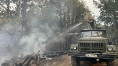 Пожарът на границата със Северна Македония се прехвърли на българска територия