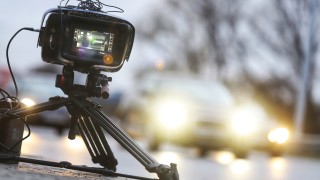 Шофьор летя с 211 км ч на АМ Тракия около Сливен