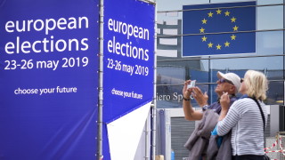 Социални платформи и големи компании призовават европейците да гласуват