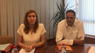 Определянето статута на курортите е важно и за бранша, и за туристите, заяви Ангелкова