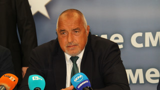 Бившият премиер Бойко Борисов призова президентът на БФС Борислав Михайлов