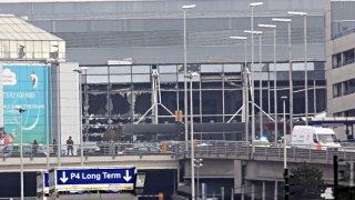 35 станаха жертвите при атентатите в Брюксел