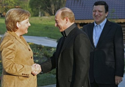 Путин, Барозу и Меркел вечерят на брега на Волга