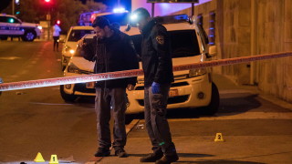 Автомобил се вряза в група израелски войници в Йерусалим рано