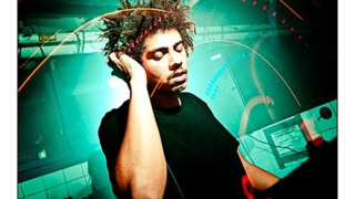 Seth Troxler открива парти сезона в Червило