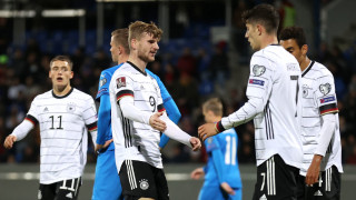 Немският национален отбор прекара близо 10 часа на летището в