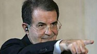 Романо Проди е помолил за освобождение на медиците