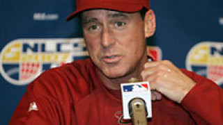 Боб Мелвин удължи договора си с Аризона